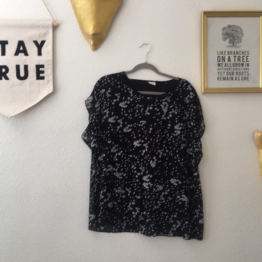 Cabi black and grey pattern top